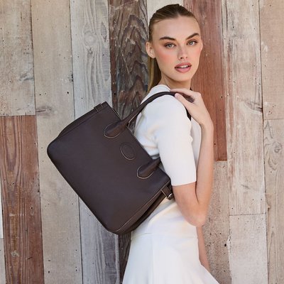 Leather Handbag - 6 Color Options - Cocoa
