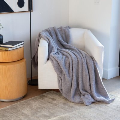 Feather Yarn Throw - 8 Color Options - Dove Grey