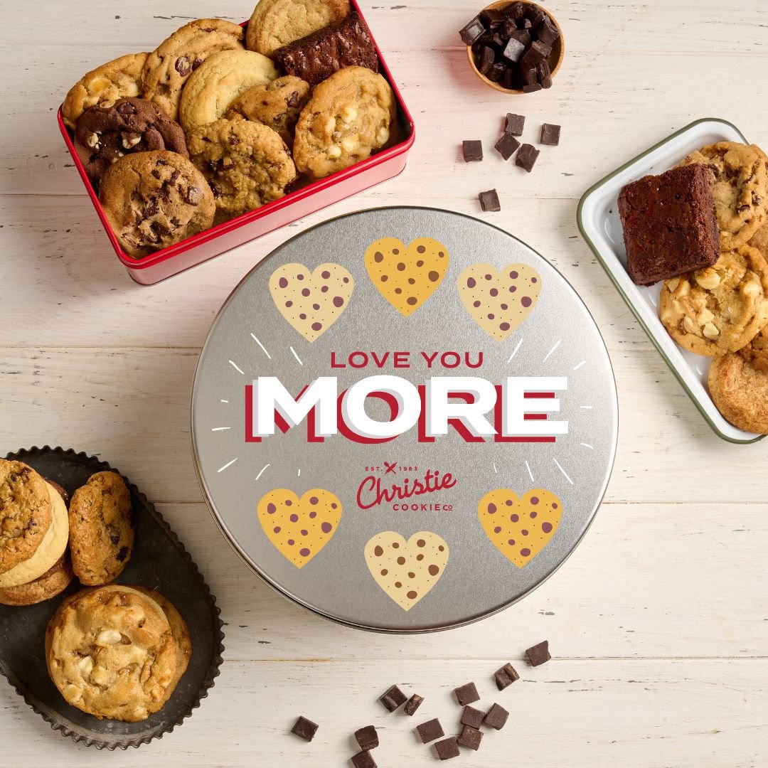 "Love You More" Great 8 Cookies & Brownies, 33