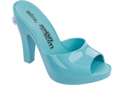 INFLATABLE MULE + JS