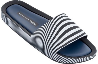 BEACH SLIDE + ALEXANDRE HERCHCOVITCH