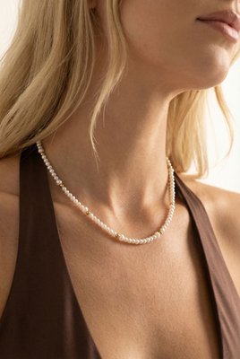 Emili Pearl Necklace