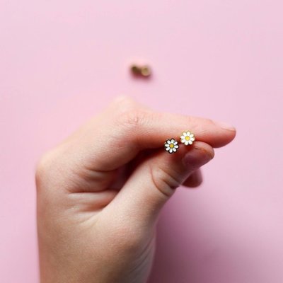 Tiny Daisies