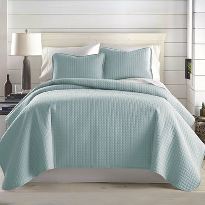 Vilano Springs Hotel Quality Quilt Set With Matching Shams