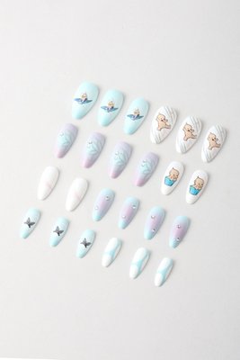 Aura Kewpie - Press-on Nails