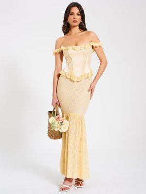 Ersilia Pale Yellow Satin Lace Peplum Corset Off-shoulder Maxi Dress
