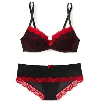 Emanuelly Panty