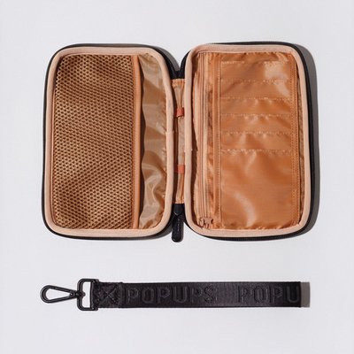 Passport Wallet - Palm Pink