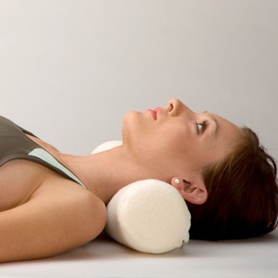 Confourm Neck Roll Pillow