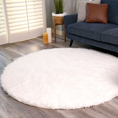 Shag - White (2 Size Options)
