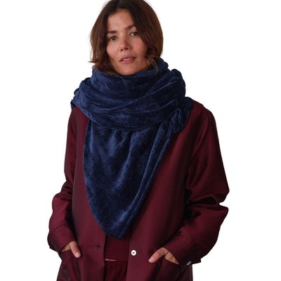 The Chenille Blanket Scarf - Navy