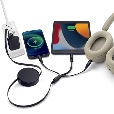 6-in-1 Retractable Cable With Fast Charge Adapter - Black