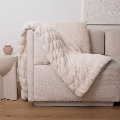 Ribbed Faux Fur Throw - Ivory