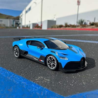 Bugatti Divo 1:14 RC Car - Blue