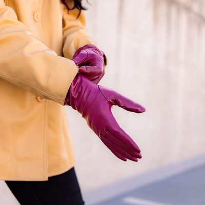 11" Leather Gloves With Cashmere Lining - Berry