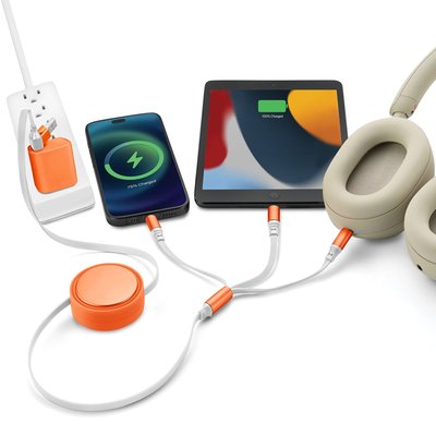 6-in-1 Retractable Cable With Fast Charge Adapter - Orange
