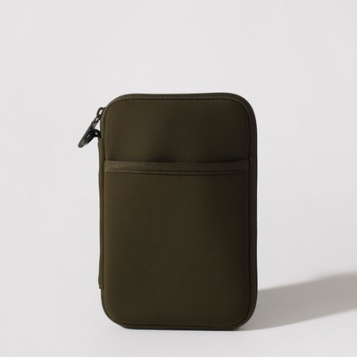Passport Wallet - Safari