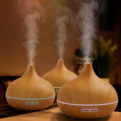 Essential Oil Humidifier + 3 Oils - Solid Light Oak