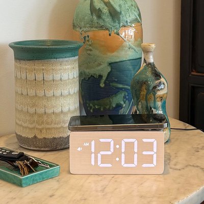 Charger/Clock - Beige