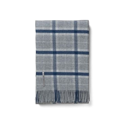 Wellington Throw - Carbon/English Manor