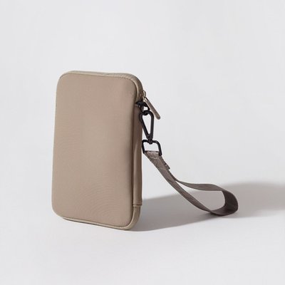 Passport Wallet - Taupe