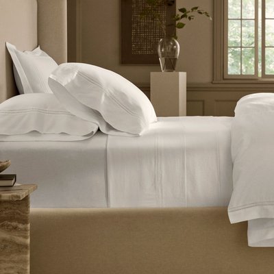 Signature Eyelet Sheet Set - White/White