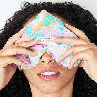 Eye Love Pillow - Roses