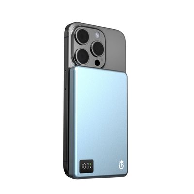 Magnetic Wireless Power Bank - 11 Color Options - Blue