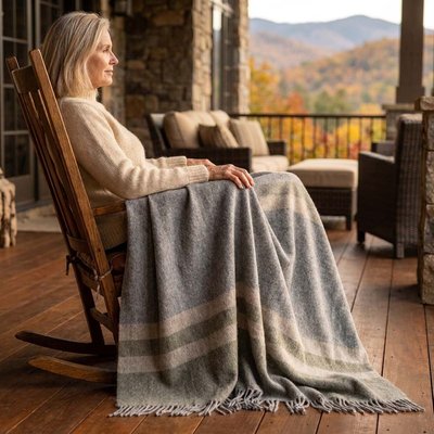Glamper Throw - Light Grey/Forest Green/Beige