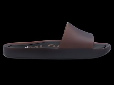 MELISSA BEACH SLIDE
