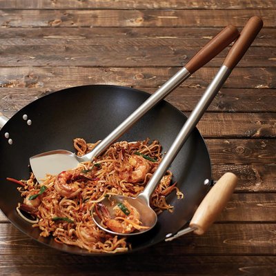Chuan & Hoak Set 17"