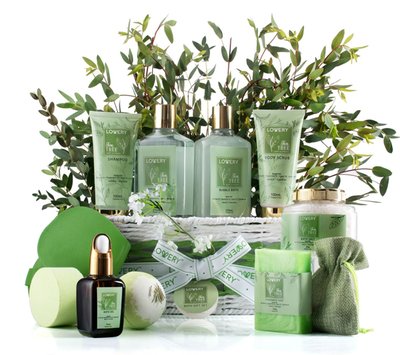 Tea Tree Bath Set - Luxury Aromatherapy Home Spa with Calming Mint Fragrance – 15 Pc 