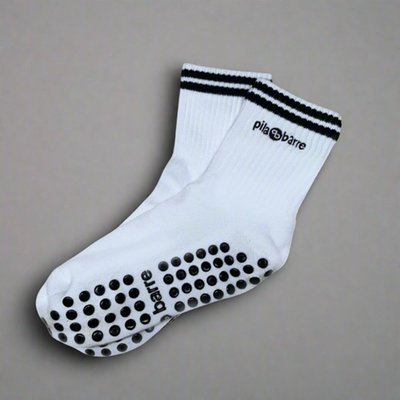 Essential Grip Socks