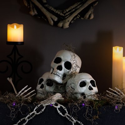 Bag of Skulls Halloween Decorations - 6" - Set of 3
