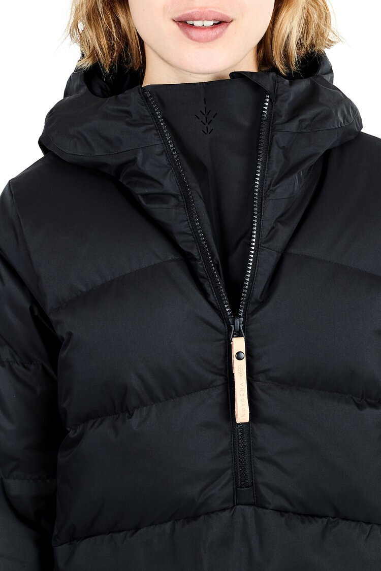 Indygena Simonetta 3rd Layer Designer Jacket Women's The Last Hunt