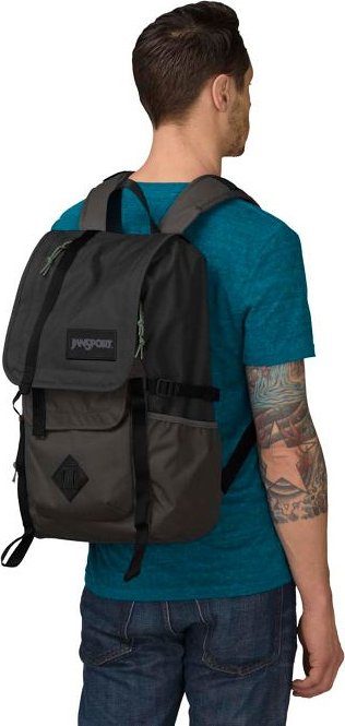 JanSport Hatchet Outdoor Backpack 28L The Last Hunt