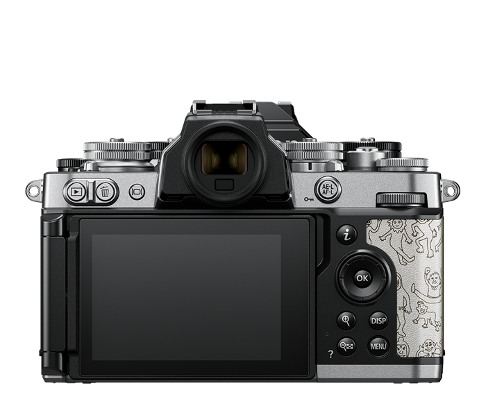 Nikon ヘラルボニー Z fc with Teppei Kasahara Nikon Z fc Mirrorless Camera | Retro Style Design