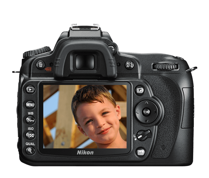 Buy the Nikon D90 Kit with 18-105mm DX VR Lens | Nikon USA
