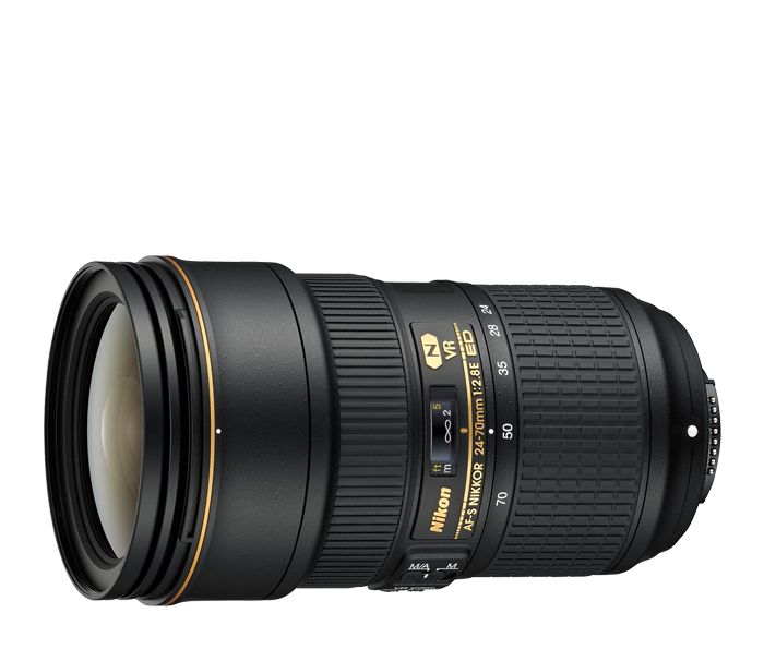 大三元レンズでとても使いやすくNikon AF-S NIKKOR 24-70mm f/2.8E ED VR