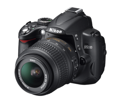 D5000 DX-format Digital SLR Kit w/18-55mm VR Lens